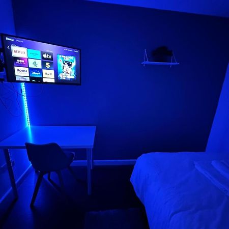 Deluxe Ensuite Double Room With Ensuite Coventry Exteriör bild